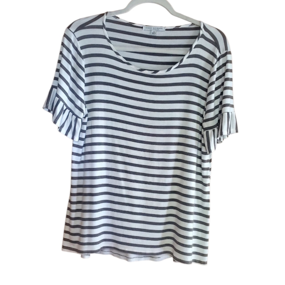 Green Envelope Green/White Striped Knit Top Size M